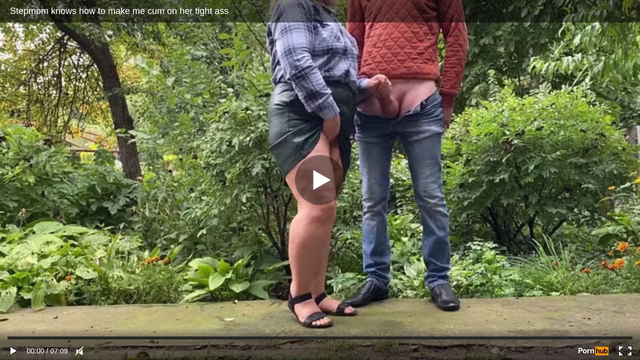 Stepmom knows how to make me cum on her tight ass
