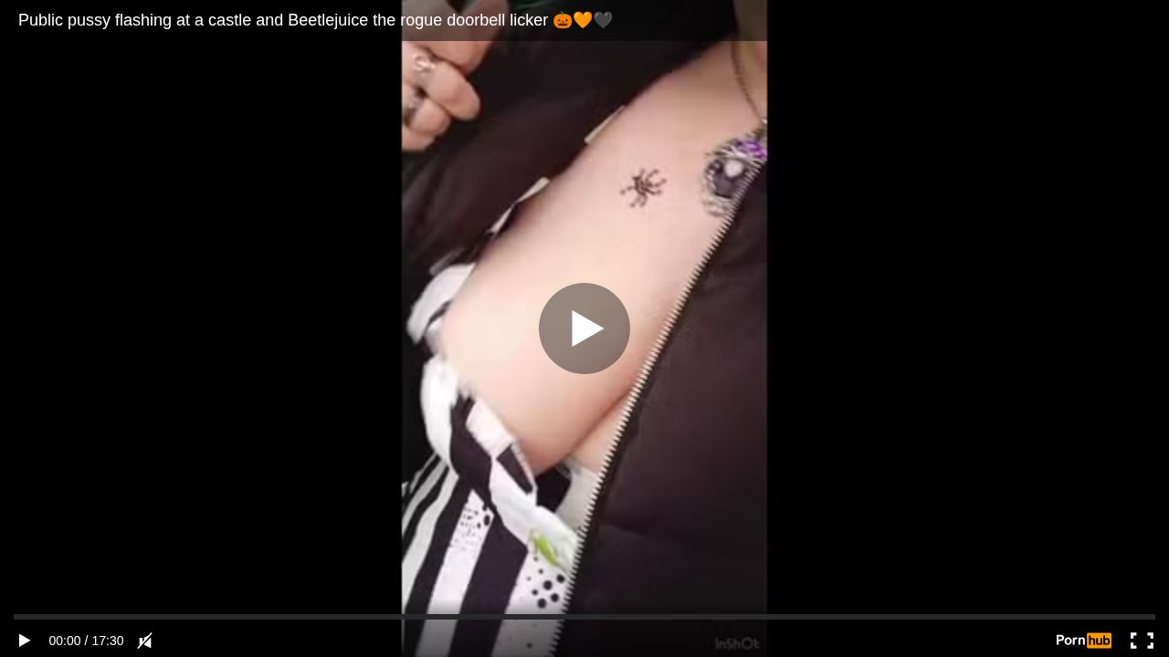Public pussy flashing at a castle and Beetlejuice the rogue doorbell licker